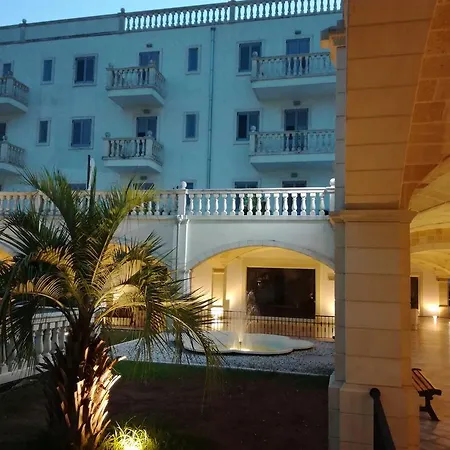 Lanterna Bianca *