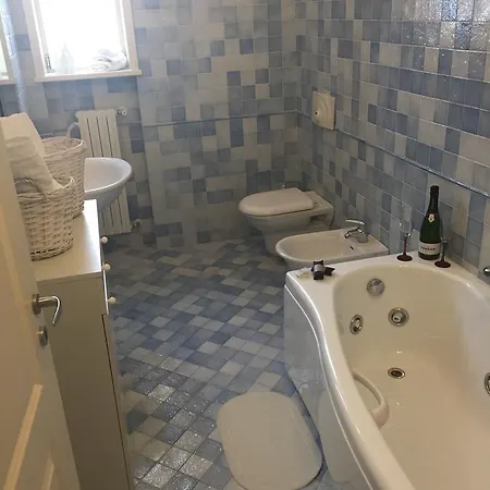 Lanterna Bianca Apartmán *
